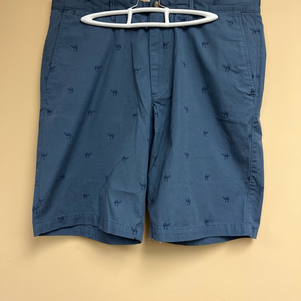 Merona Men’s Navy Blue Camel Print Casual Shorts Sz 36 Waistline NWT Embroidered